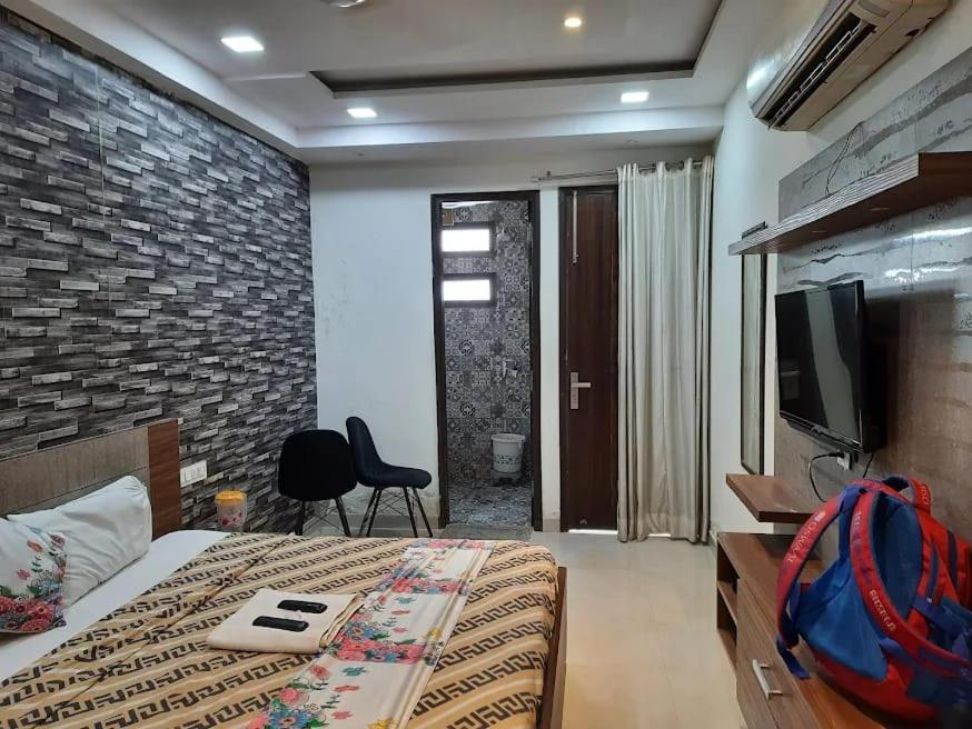 Shri Home Stay Нью-Дели Экстерьер фото